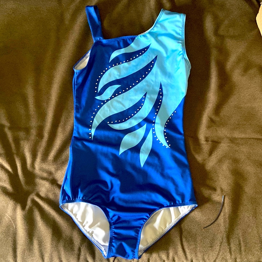Girls leotard with little gem details on the front.